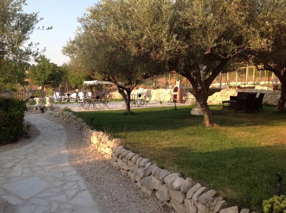 Vento Del Sud Vendégház Chiaramonte Gulfi Kültér fotó